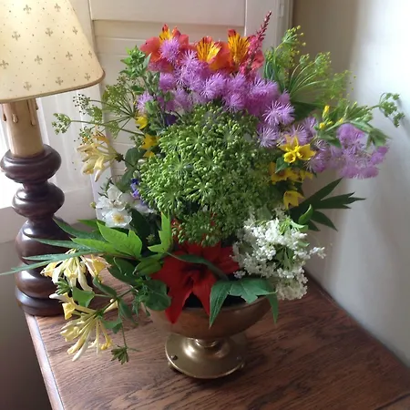 17 Burgate 5* Pickering