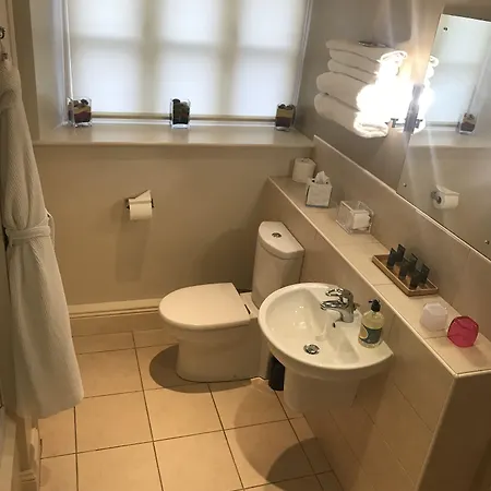 17 Burgate Panzió 5*