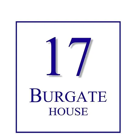 Panzió 17 Burgate 5*