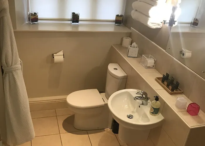 17 Burgate Bed & Breakfast 5*